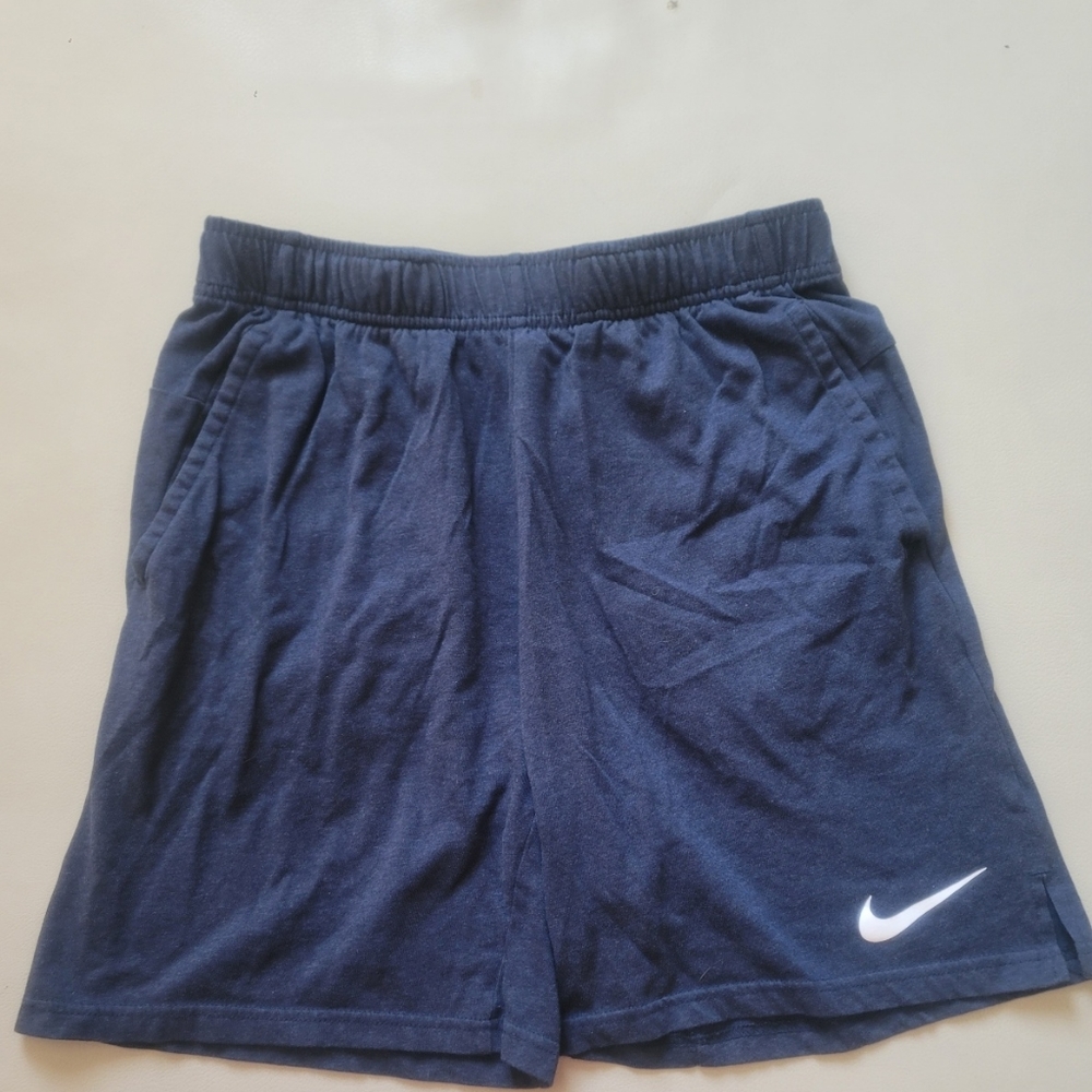 Nike athletic shorts size small
